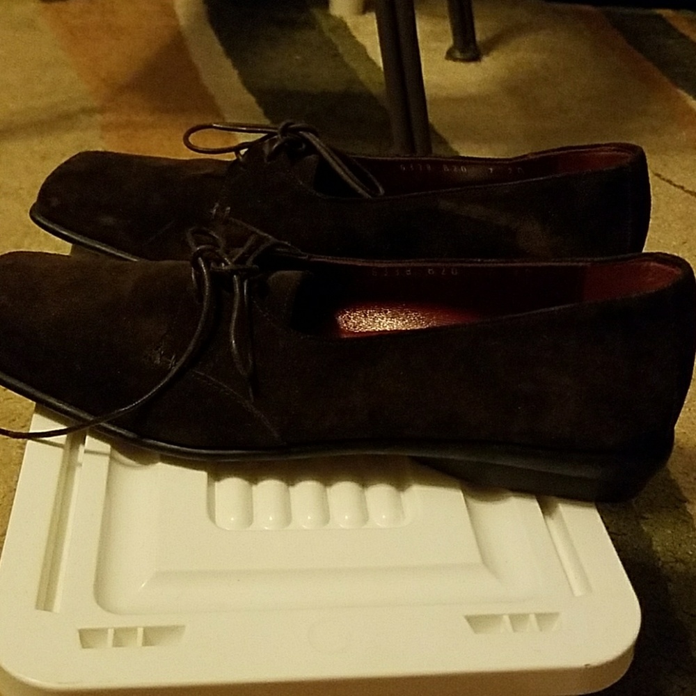 Shoes - Picture 3 of 3